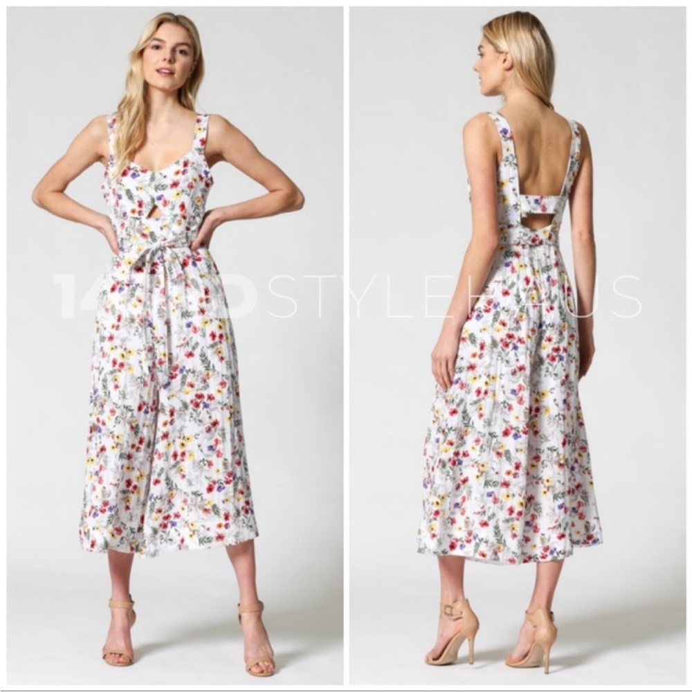 Fate White Floral Jumpsuit Lined with Cutouts Size Medium NWT